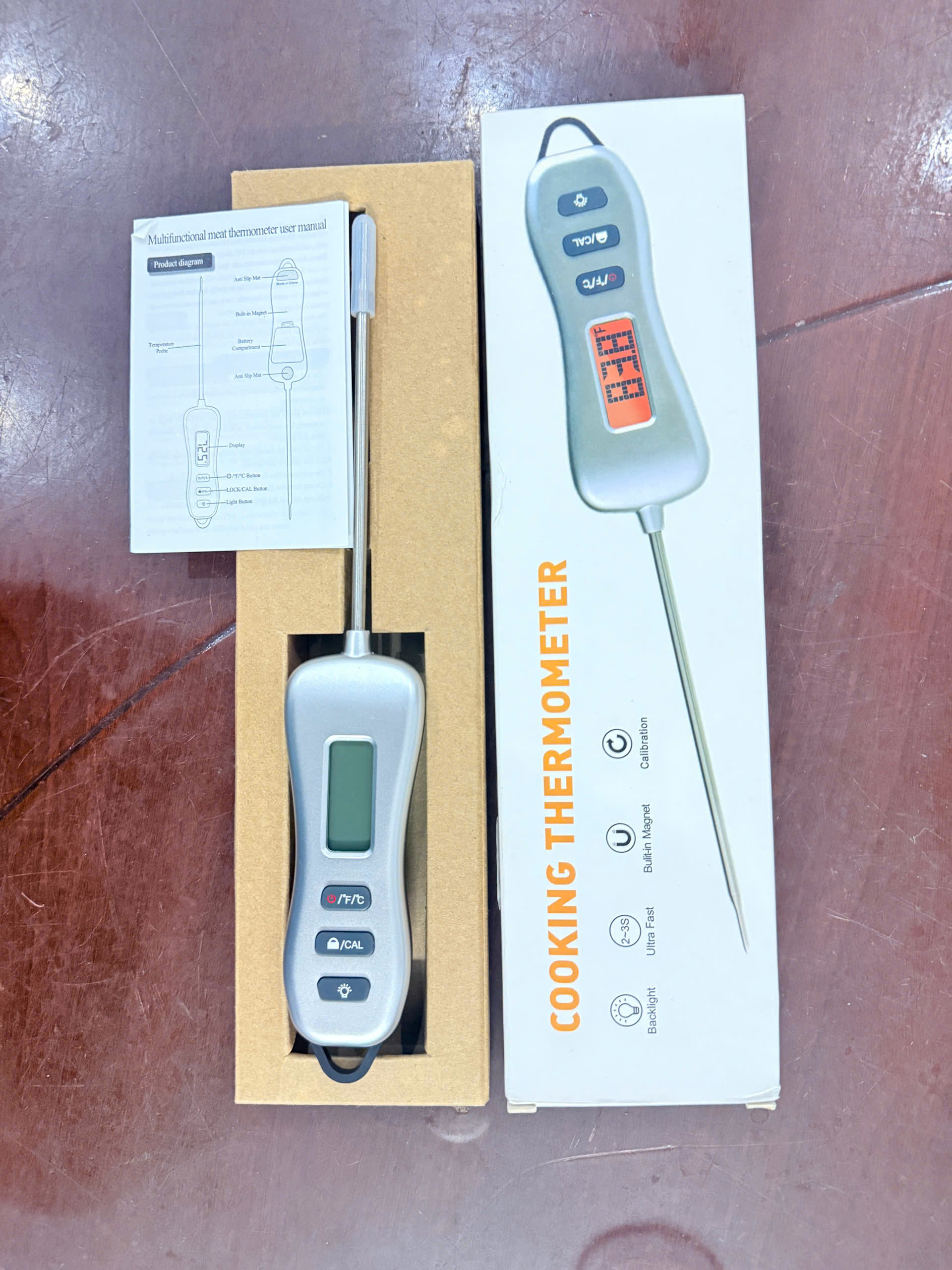 Nhiệt Kế Điện Tử Khoảng đo từ -50 đến 300 độ C